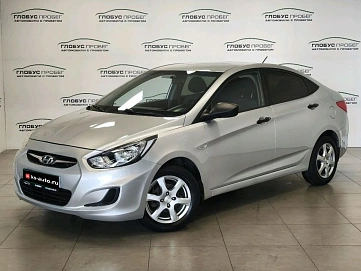 Hyundai Solaris, 2011г., передний привод, механика
