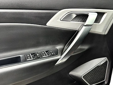 Geely Atlas, 2019г., полный привод, автомат