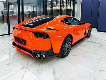 Ferrari 812, 2018г., задний привод, робот