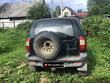 Chevrolet Niva, 2004г, полный привод, механика