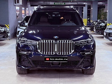 BMW X7, 2022г, полный привод, автомат
