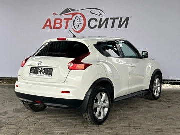 Nissan Juke, 2012г., передний привод, механика