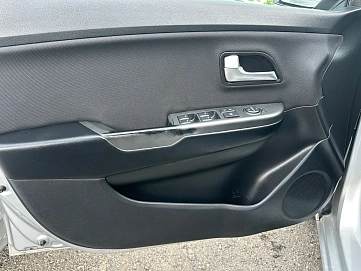 Kia Rio, 2016г., передний привод, механика