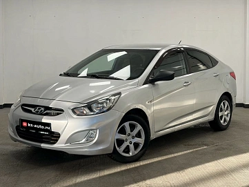 Hyundai Solaris, 2011г., передний привод, механика