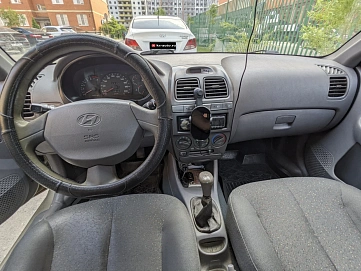 Hyundai Accent, 2006г, передний привод, механика
