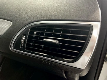 Audi A6, 2012г., передний привод, вариатор