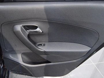 Volkswagen Polo, 2011г., передний привод, механика