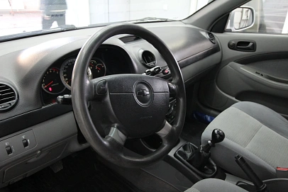 Chevrolet Lacetti, 2012г., передний привод, механика