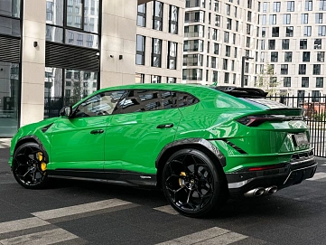 Lamborghini Urus, 2023г., полный привод, автомат