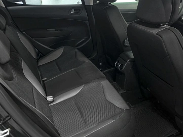 Peugeot 308, 2008г., передний привод, механика