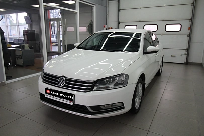 Volkswagen Passat, 2011г., передний привод, робот