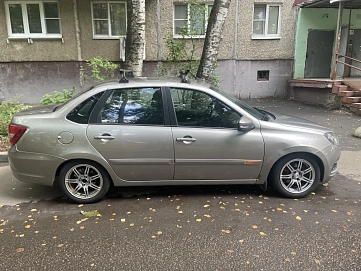 Lada (ВАЗ) Granta, 2019г., передний привод, механика