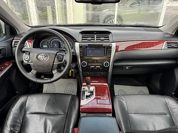 Toyota Camry, 2012г., передний привод, автомат
