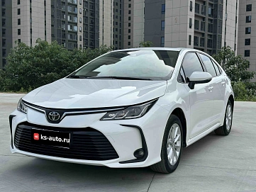 Toyota Corolla, 2022г., передний привод, вариатор
