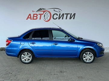 Lada (ВАЗ) Granta, 2022г., передний привод, механика