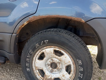 Ford Escape, 2000г, полный привод, механика