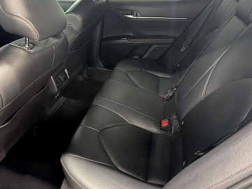 Toyota Camry, 2020г., передний привод, автомат