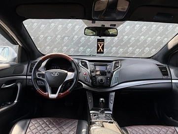 Hyundai i40, 2014г., передний привод, автомат