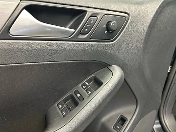 Volkswagen Jetta, 2014г., передний привод, механика