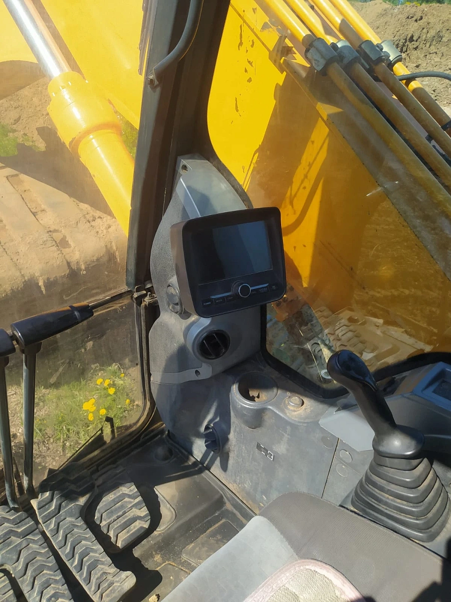 Hyundai R180NLC, 2014г.