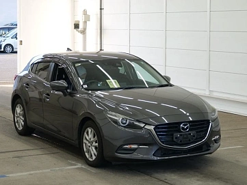 Mazda 3, 2017г., передний привод, механика