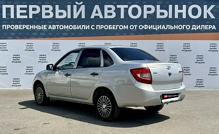 Lada (ВАЗ) Granta, 2015г., передний привод, механика