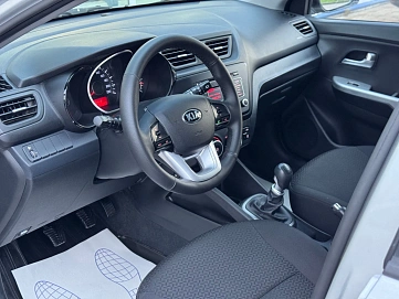 Kia Rio, 2013г., передний привод, механика