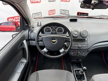 Chevrolet Aveo, 2011г., передний привод, механика