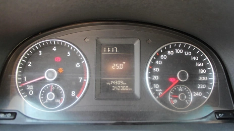 Volkswagen Caddy, 2013г., передний привод, механика
