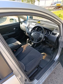 Nissan Tiida, 2005г., полный привод, автомат