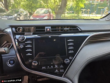 Toyota Camry, 2019г., передний привод, автомат
