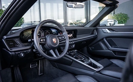 Porsche 911, 2024г., полный привод, робот