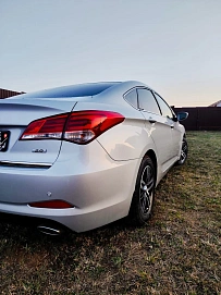 Hyundai i40, 2015г., передний привод, автомат