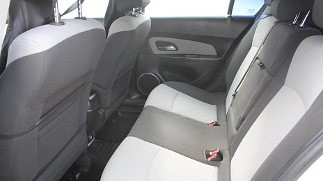Chevrolet Cruze, 2012г., передний привод, механика