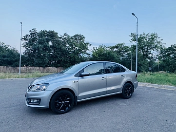 Volkswagen Polo, 2019г, передний привод, механика