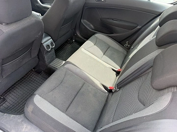 Peugeot 408, 2013г., передний привод, механика