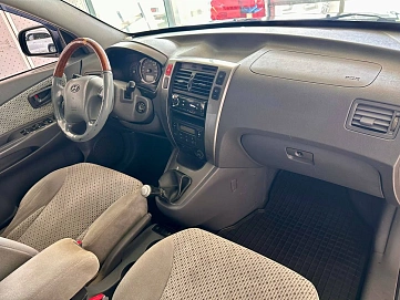 Hyundai Tucson, 2004г., полный привод, механика