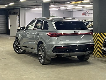Audi Q5, 2026г., полный привод, робот