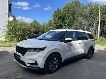 Kia Carnival, 2021г, передний привод, автомат