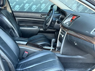 Nissan Teana, 2012г., передний привод, вариатор