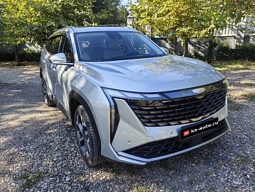 Geely Atlas, 2024г., передний привод, робот