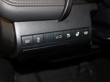 Toyota Camry, 2018г., передний привод, автомат