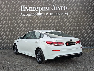 Kia Optima, 2020г., передний привод, автомат