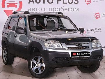 Chevrolet Niva, 2014г., полный привод, механика
