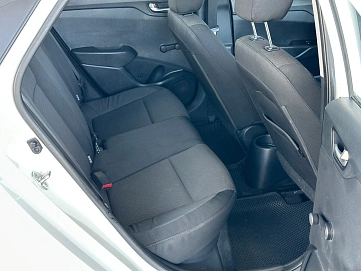 Hyundai Solaris, 2018г., передний привод, автомат