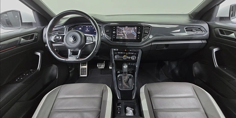 Volkswagen T-Roc, 2021г., полный привод, робот