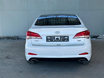 Hyundai i40, 2013г., передний привод, автомат