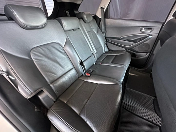 Hyundai Santa Fe, 2015г., полный привод, автомат