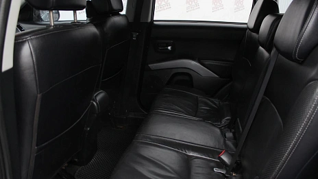 Mitsubishi Outlander, 2006г., передний привод, механика