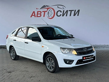 Lada (ВАЗ) Granta, 2015г., передний привод, механика